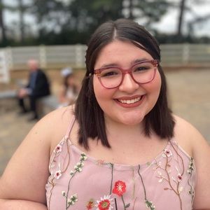 Meet your Posher, Emma